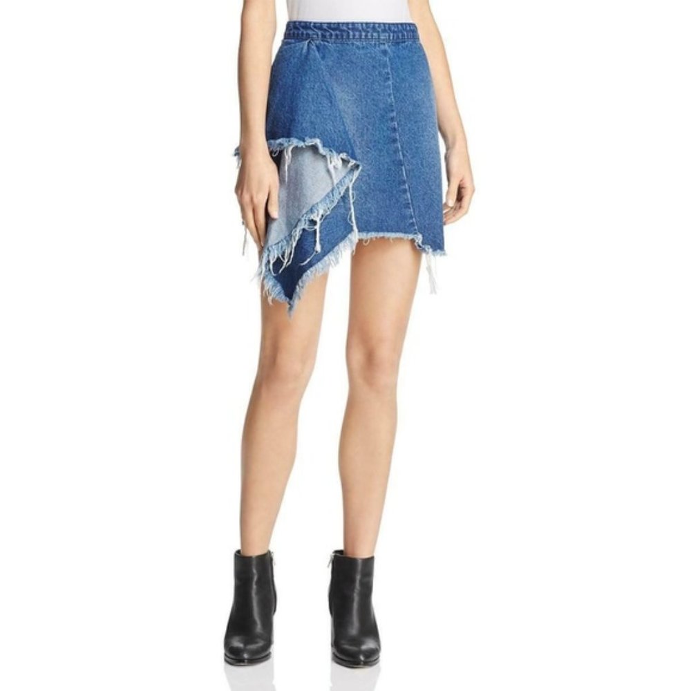 Stylish Medium Blue Wash Asymmetrical Distress Look Mini Denim Skirt Size 27